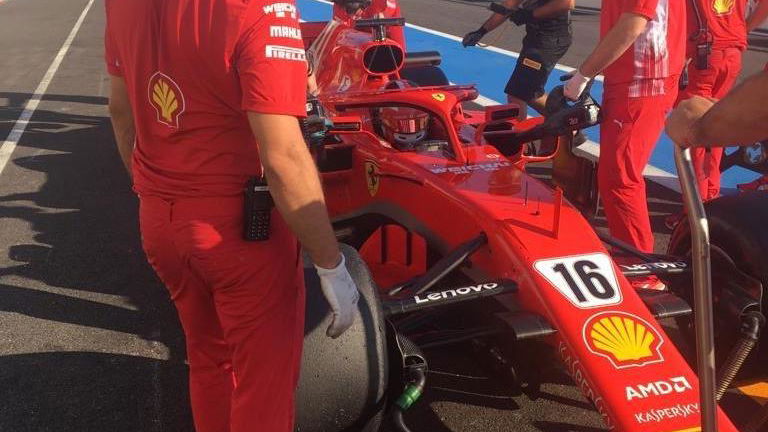 Leclerc mengumpulkan jarak tempuh untuk Ferrari dalam tes F1 Paul Ricard